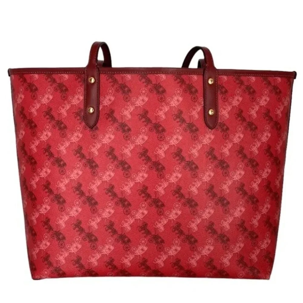 Coach c370 14x11